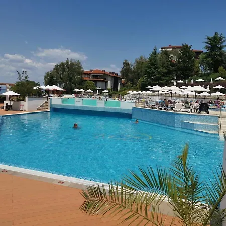 Апартаменты Relaxation And Comfort Bunzareto